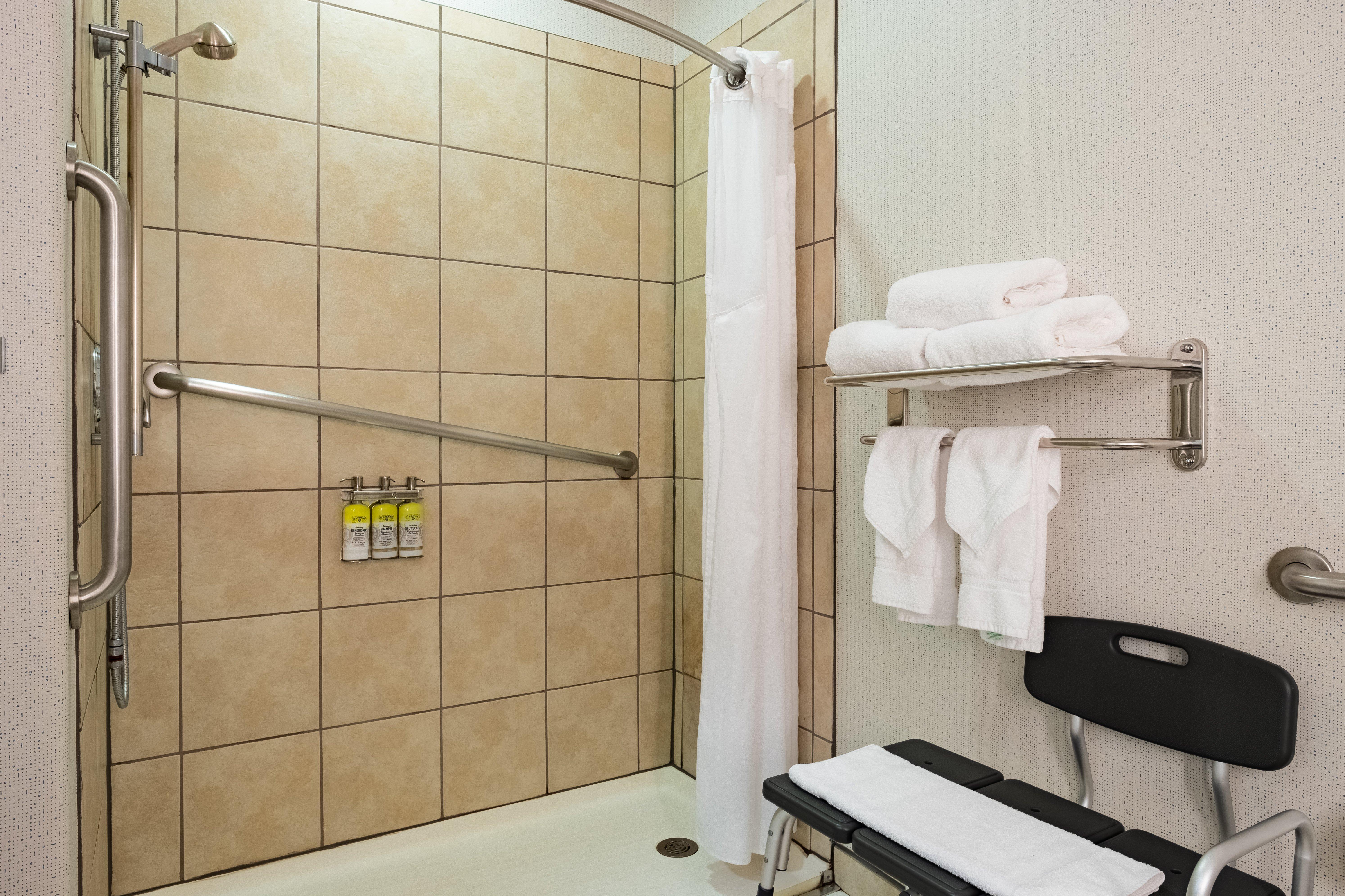 Holiday Inn Express Hotel & Suites Evanston By Ihg Εξωτερικό φωτογραφία