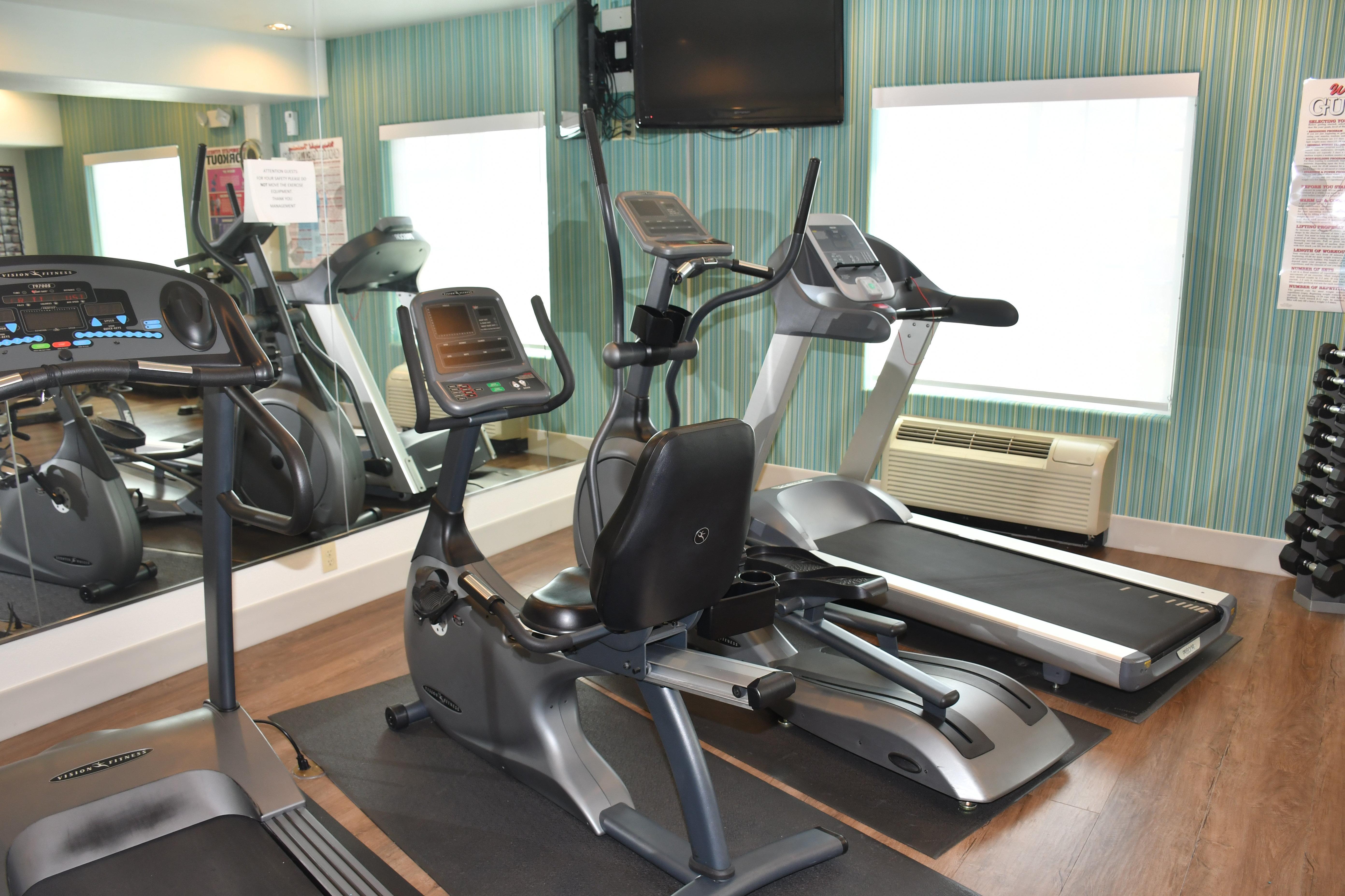 Holiday Inn Express Hotel & Suites Evanston By Ihg Εξωτερικό φωτογραφία