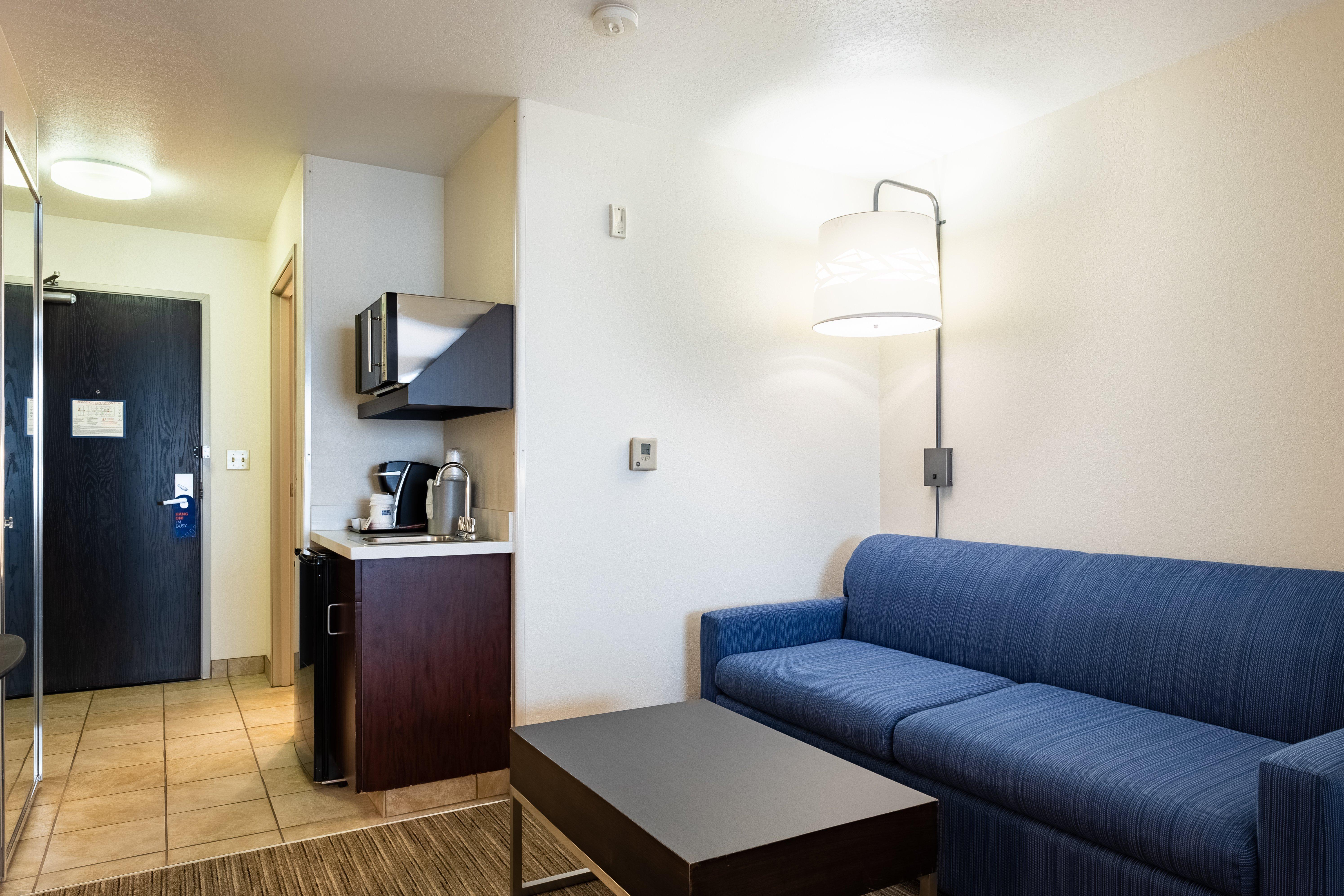Holiday Inn Express Hotel & Suites Evanston By Ihg Εξωτερικό φωτογραφία