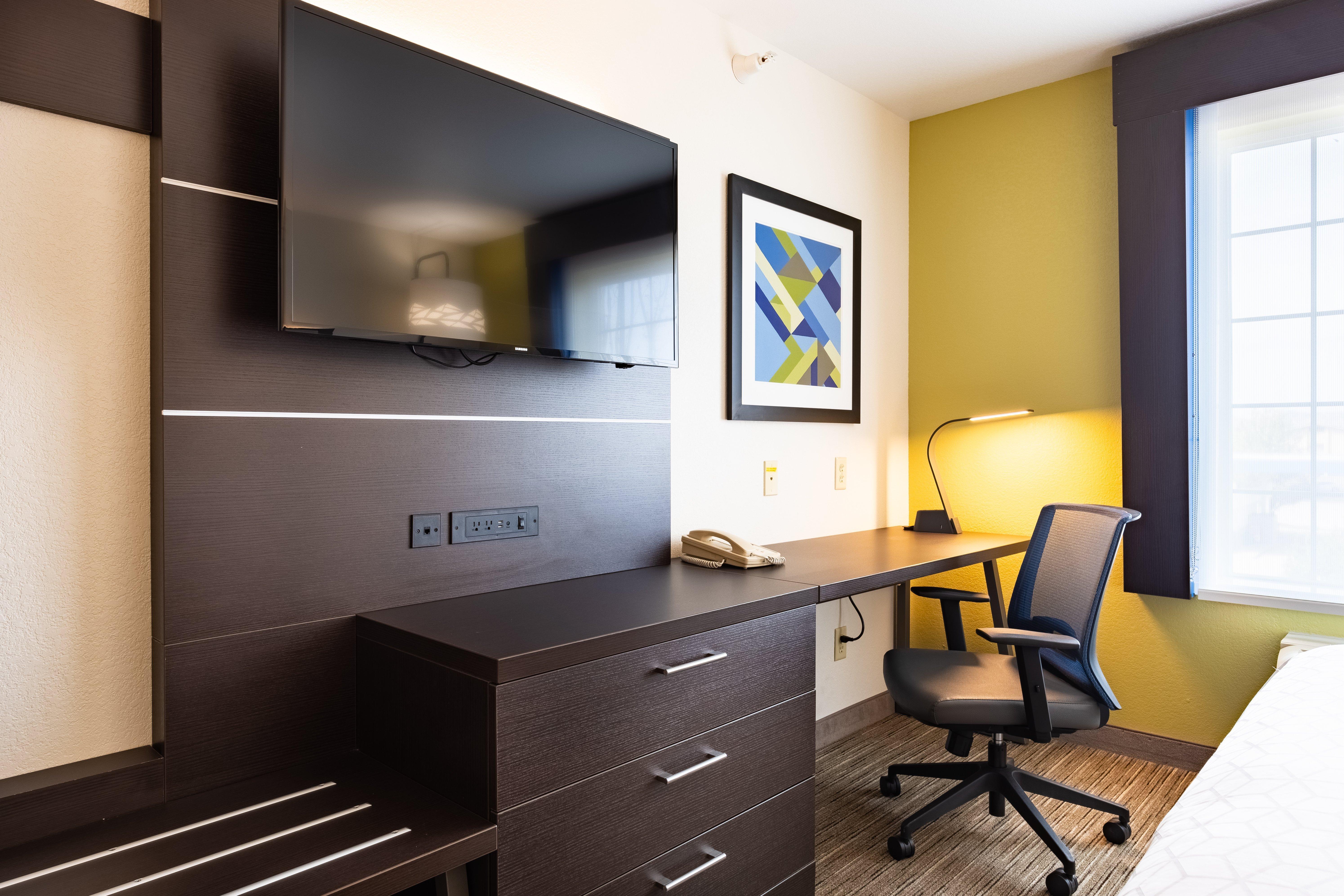 Holiday Inn Express Hotel & Suites Evanston By Ihg Εξωτερικό φωτογραφία